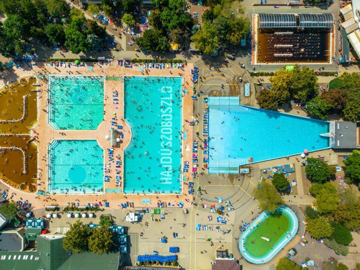 Hunguest Hotel Aqua Sol Hajduszoboszlo Exterior foto